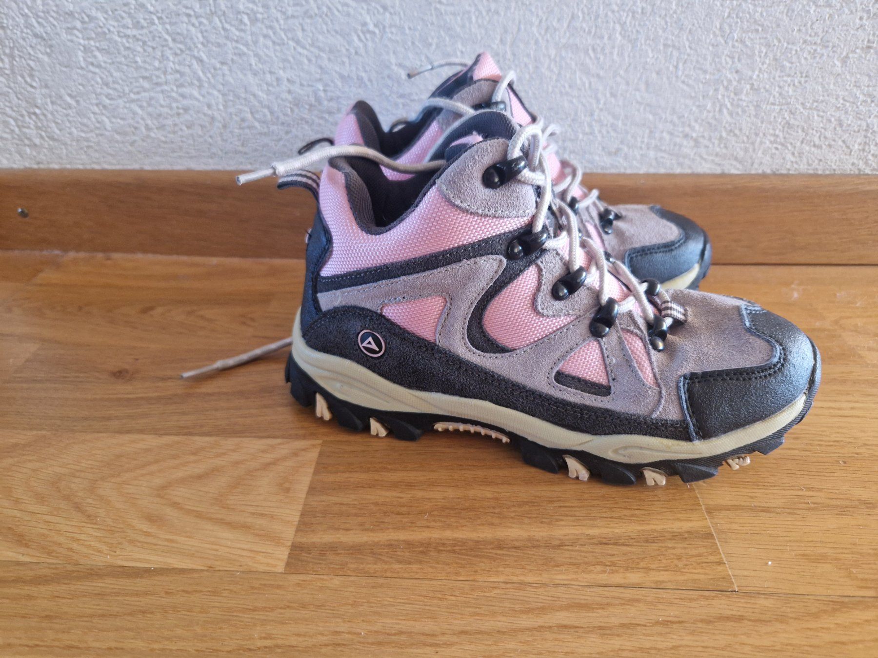 Scarpe per ragazze: Balducci schöne Kinderschuhe, Wanderschuhe, Gr. 34 – Usato da Buchs venduto da sonjaja