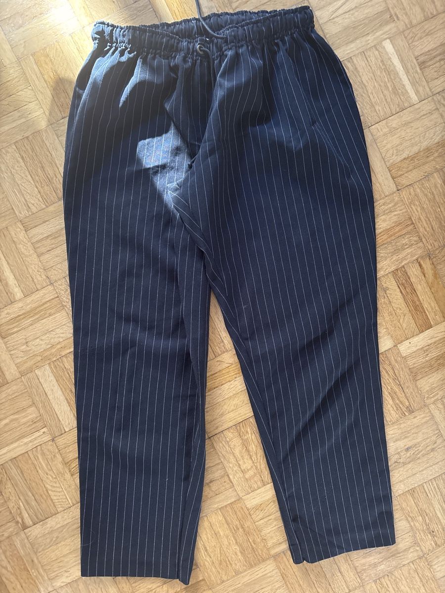 Pantaloni: Stoffhose grösse M mit Streifen – Nuovo (secondo la descrizione) da Bern venduto da ser_6vm5