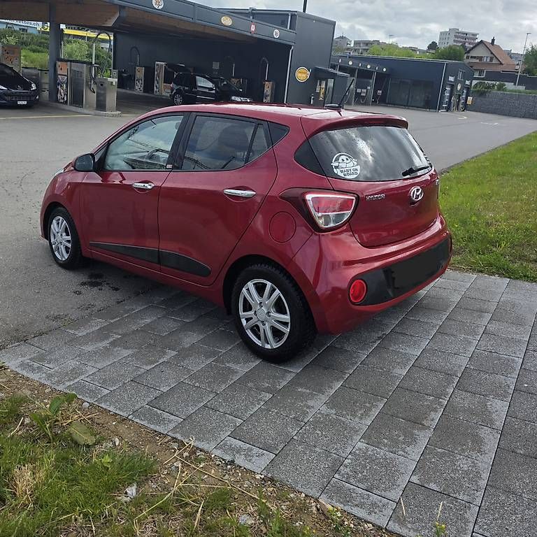 Automobili: Hyundai i10 1.2 – Usato da Villars-sur-Glâne venduto da Dejesusdavid 1