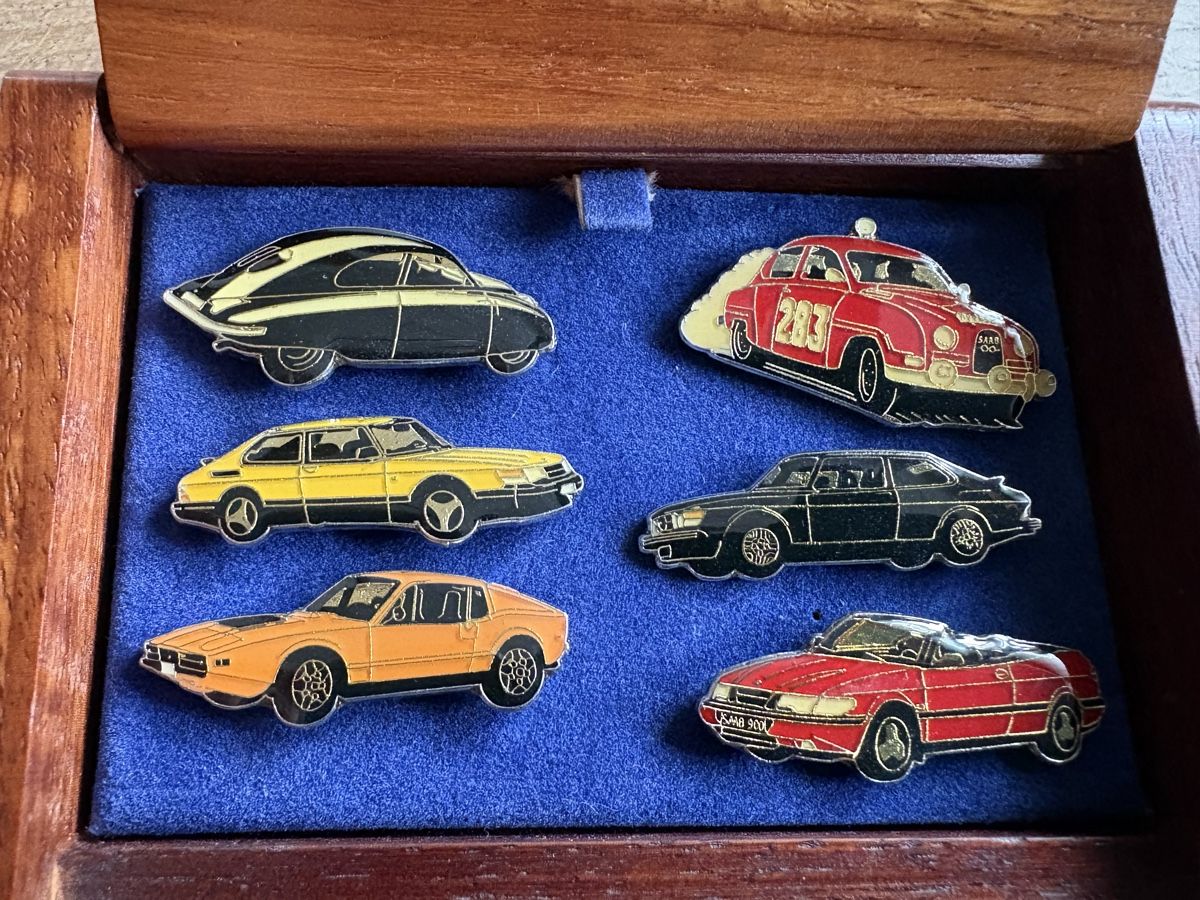 Plaketten & Abzeichen: SAAB Pin Collection  – Neu (gemäss Beschreibung) aus Bauma von haelge01 2