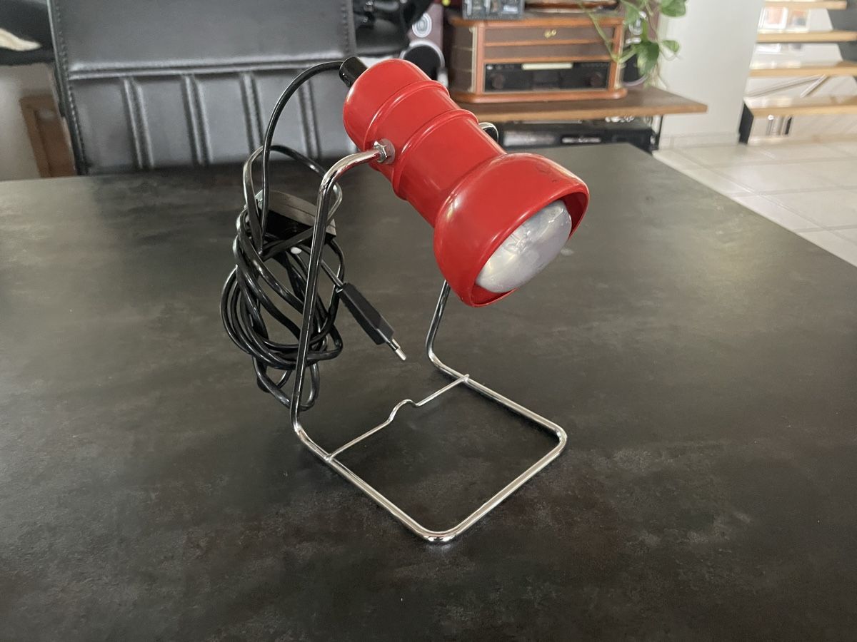 Lampen: Lampe de Bureau Design Vintage Rouge – Gebraucht aus Vallamand von Bricbracbroc82