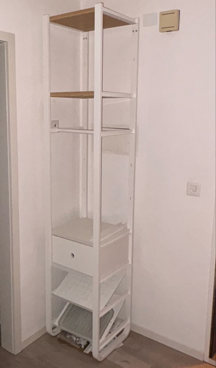 Ikea Guardaroba: Garderobe ELVARI von Ikea – Usato da Widnau venduto da bia_c9bh
