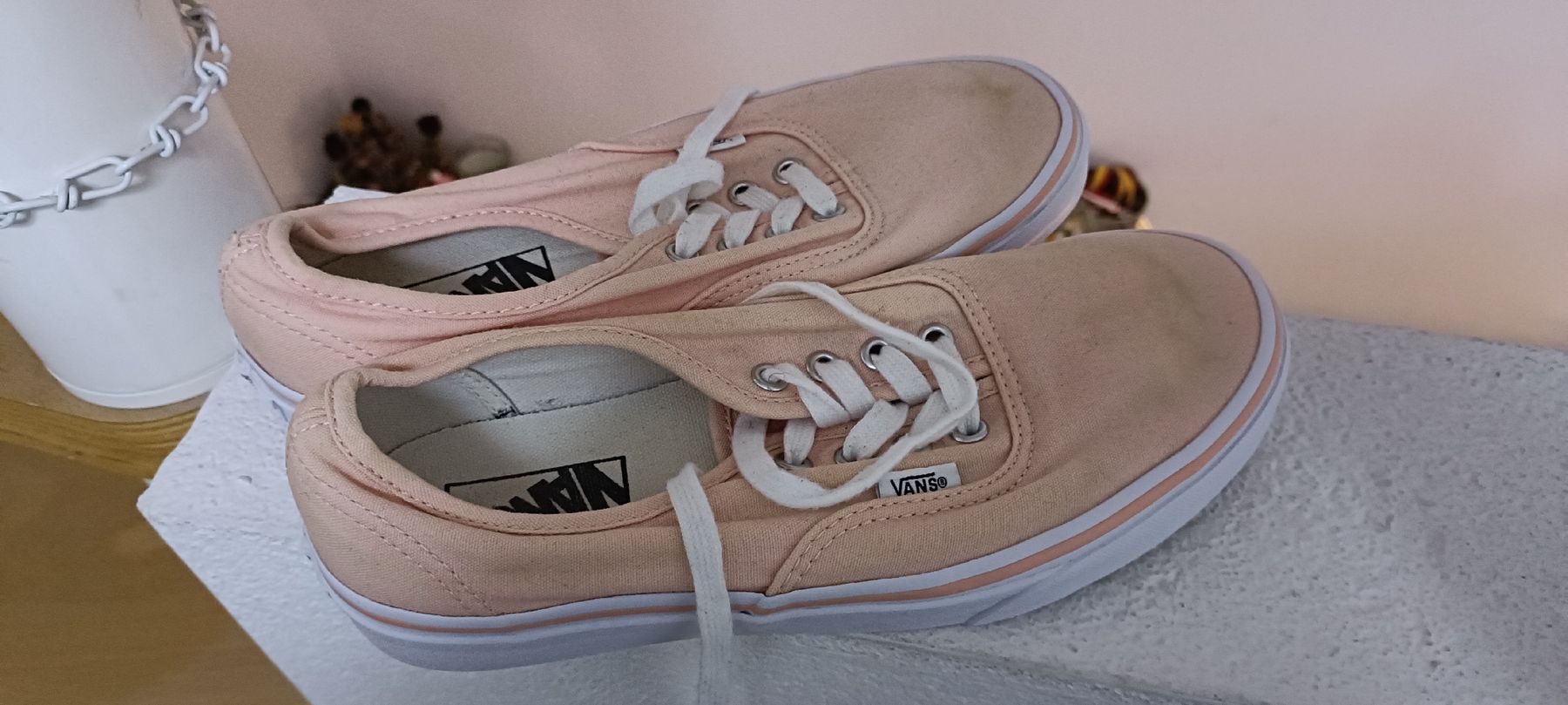 Scarpe da donna: Vans Sneaker, Grösse 38, Farbe Peach – Usato da Kölliken venduto da nidiya