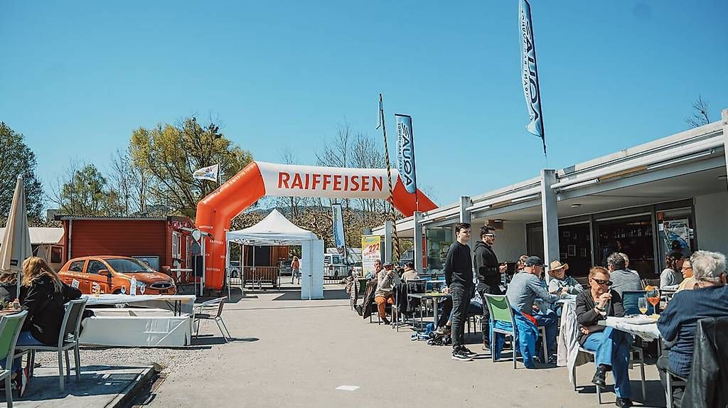 Foto & Immagini: Torbogen Raiffeisen  – Usato da Rheineck venduto da inf_kv7d 2