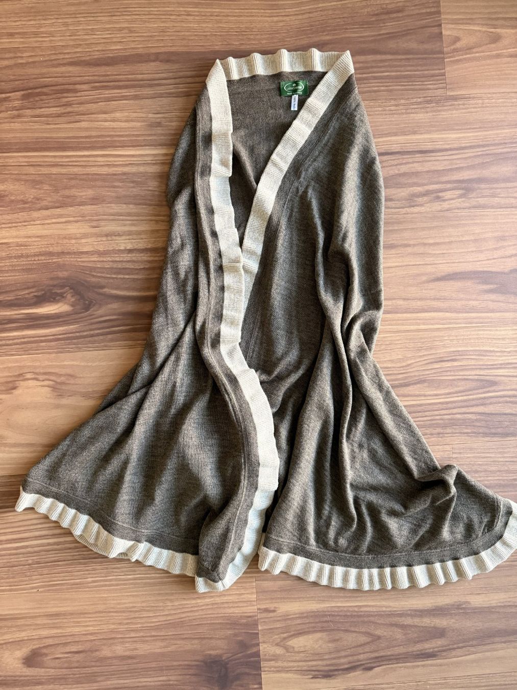 Lotti di vestiti: lässiges Dirndl Grösse 36, mit Bluse und Poncho – Nuovo (secondo la descrizione) da Weisslingen venduto da Gepy1 9