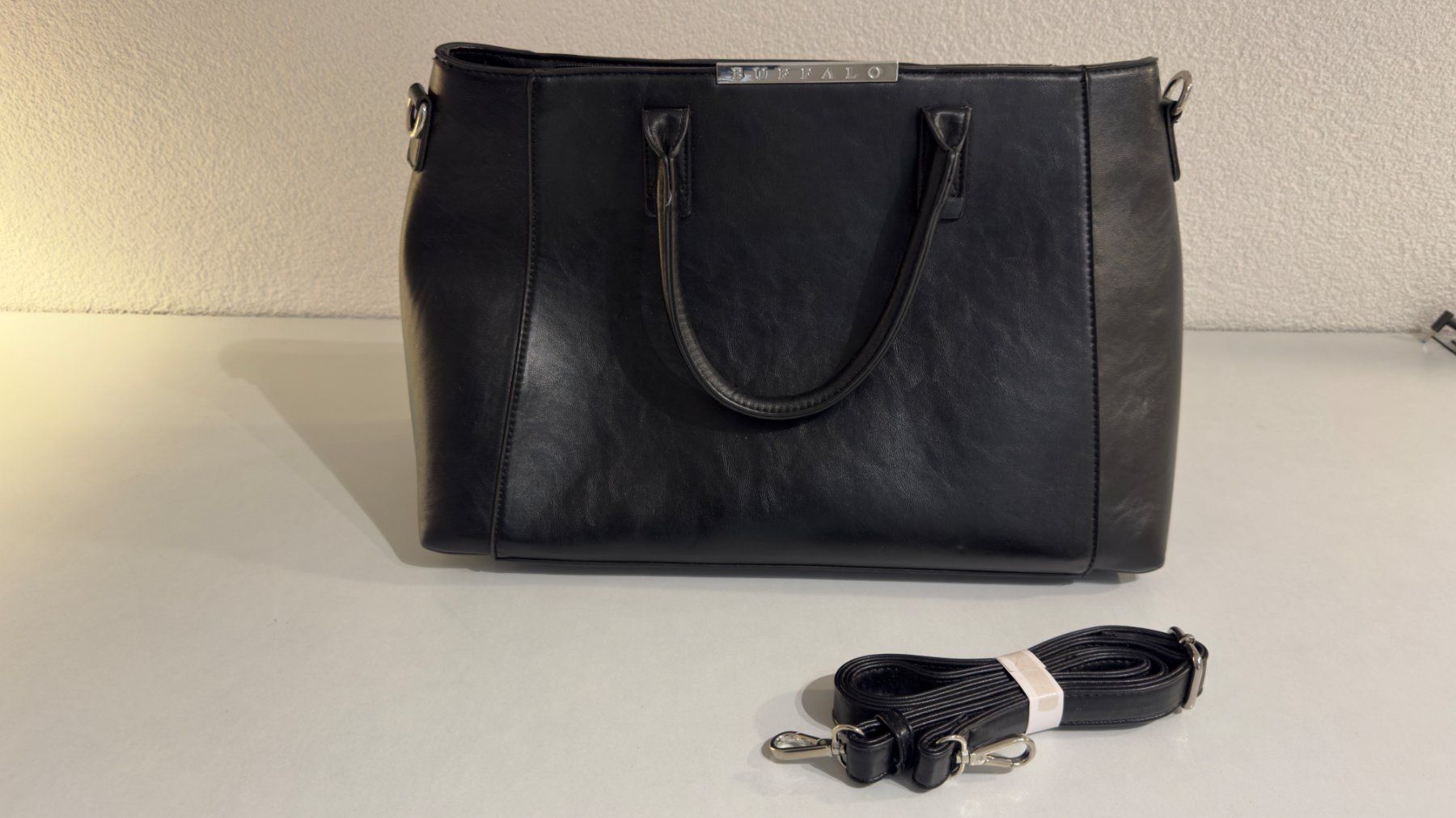 Buffalo Taschen für Damen: Sac Bufallo – Gebraucht aus Givisiez von seller07