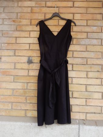 Kleid    100 % Baumwolle    aus FRANCE   Grösse  S   wie NEU