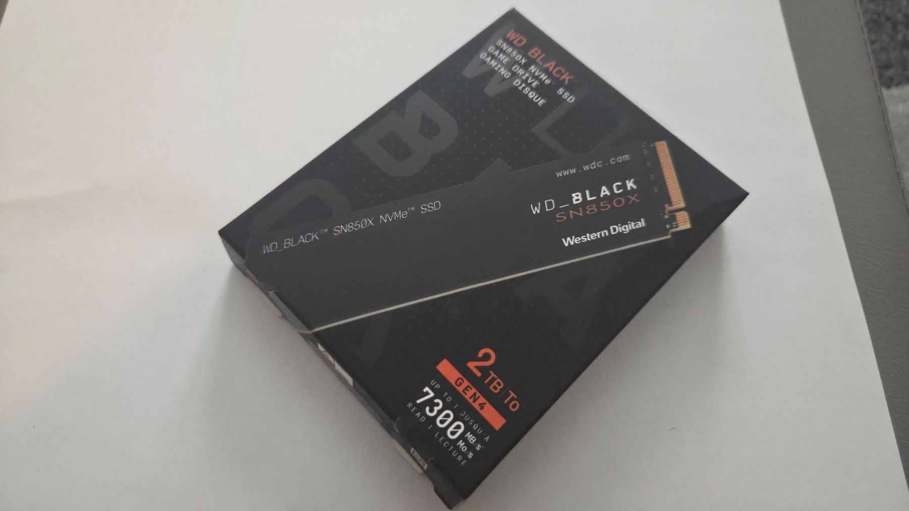 Dischi rigidi: WD Black SN850X 2TB SSD Nvme – Usato da Neuchâtel venduto da A.S.J
