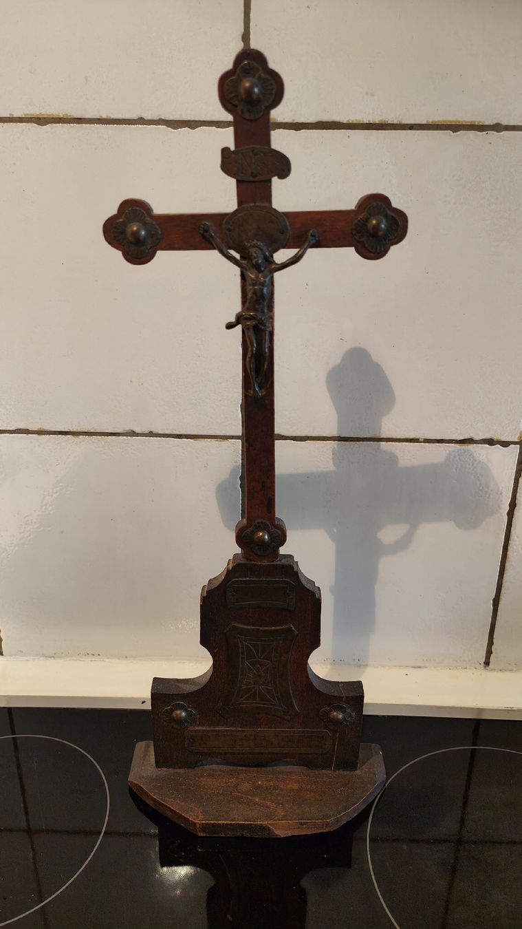 Sculptures & Statues: croix ancienne – D'occasion à Meyrin par olico01 1