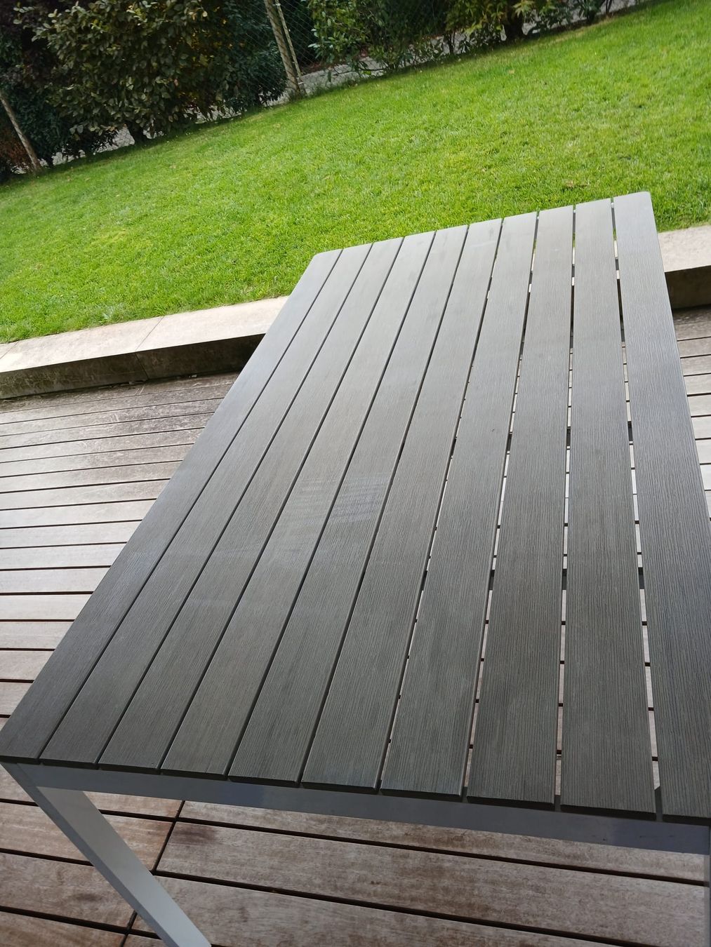 Set tavolo e sedie: Gartenstühle und Tisch – Usato da Volketswil venduto da han_ymx7 1