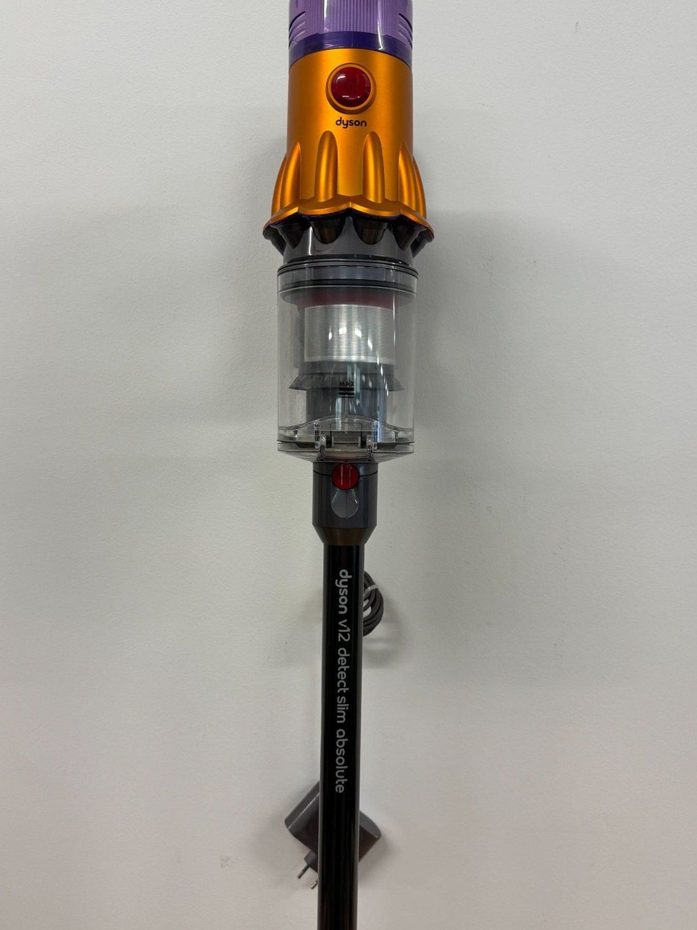 Dyson Aspirapolveri & Accessori: Dyson V12 Detect Slim Absolute Akku Staubsauger  – Usato da Ebmatingen venduto da Revivetrade 3