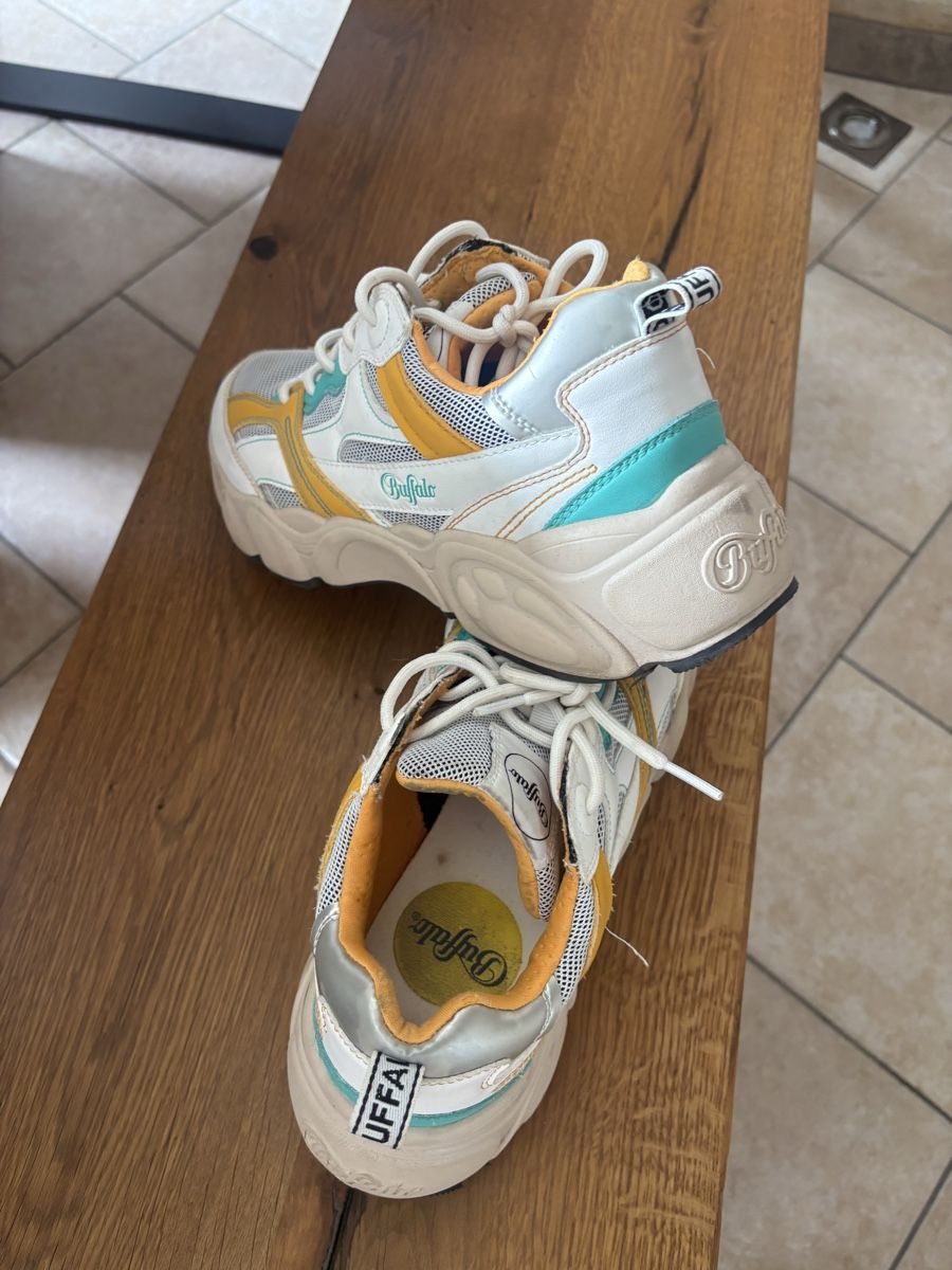Buffalo Scarpe da uomo: Sneaker gr.41Buffalo – Usato da Zug venduto da Biki72 2