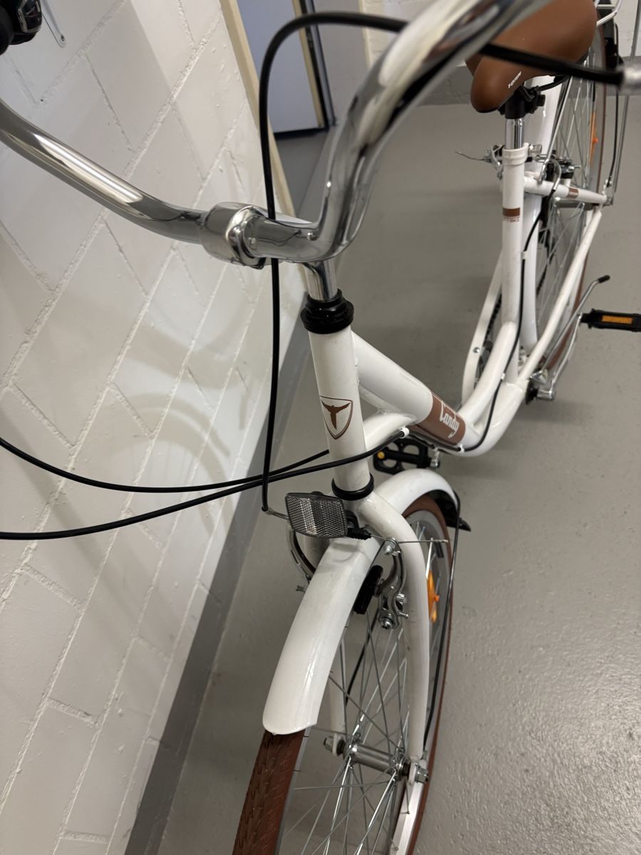 Candy Biciclette: Fahrrad – Nuovo (secondo la descrizione) da Horgen venduto da jen_jlk5 1