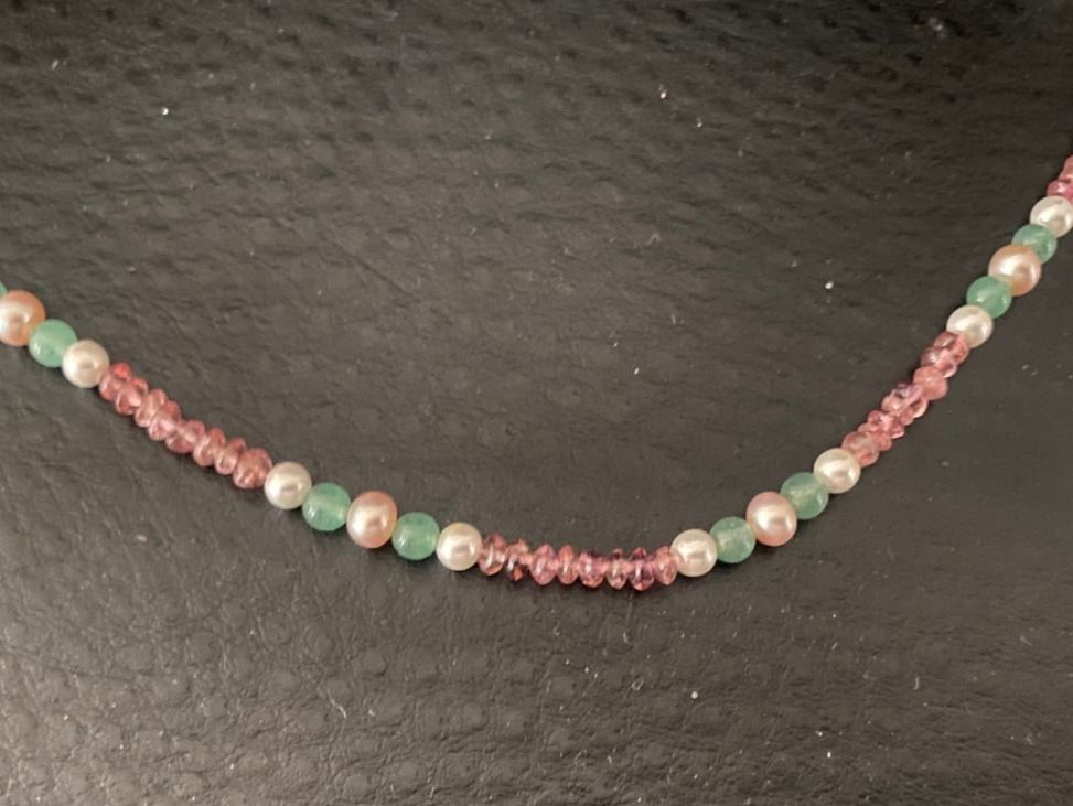 Catenine: Halskette mit Halbedelsteinen und Perlen – Usato da Aarau venduto da chicochicomama 2