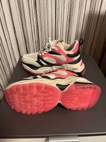 buffallo sneaker