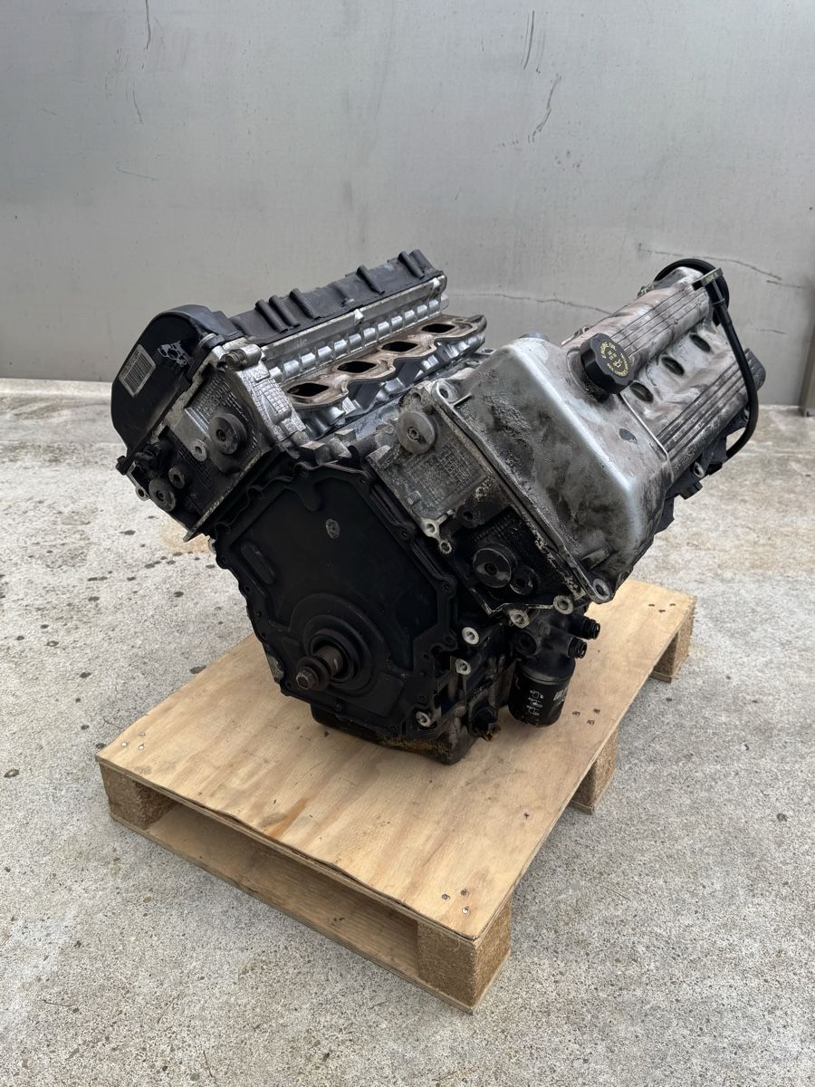 Motori: V8 Motor – Difettoso da Birwinken venduto da gia_6bjn 1