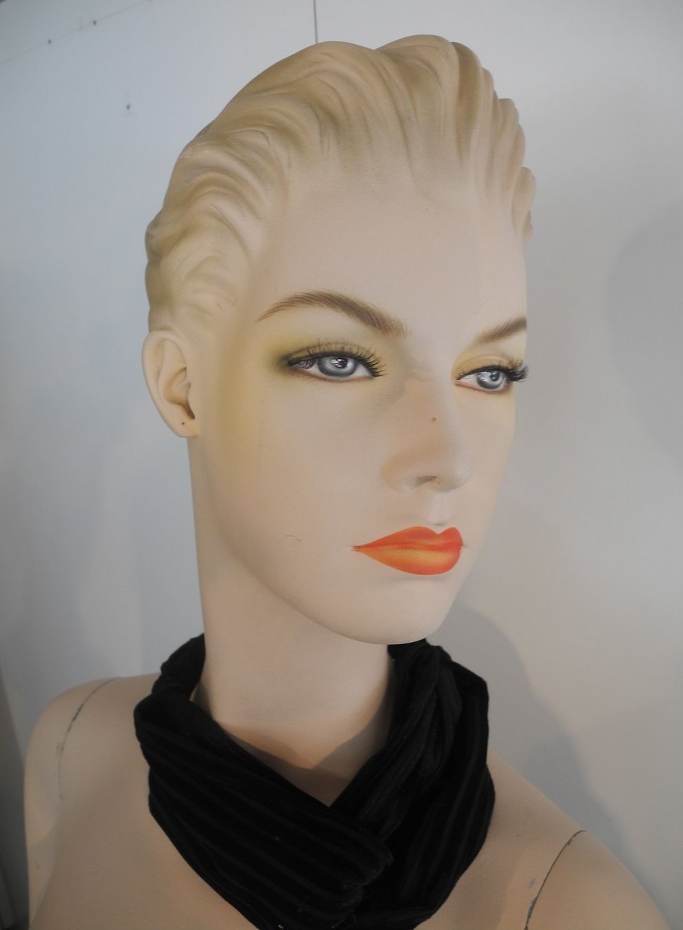 Altro in Decorazioni & Accessori: Schaufensterpuppe / Mannequin antik "Nora" – Usato da Kottwil venduto da Crazyrolf