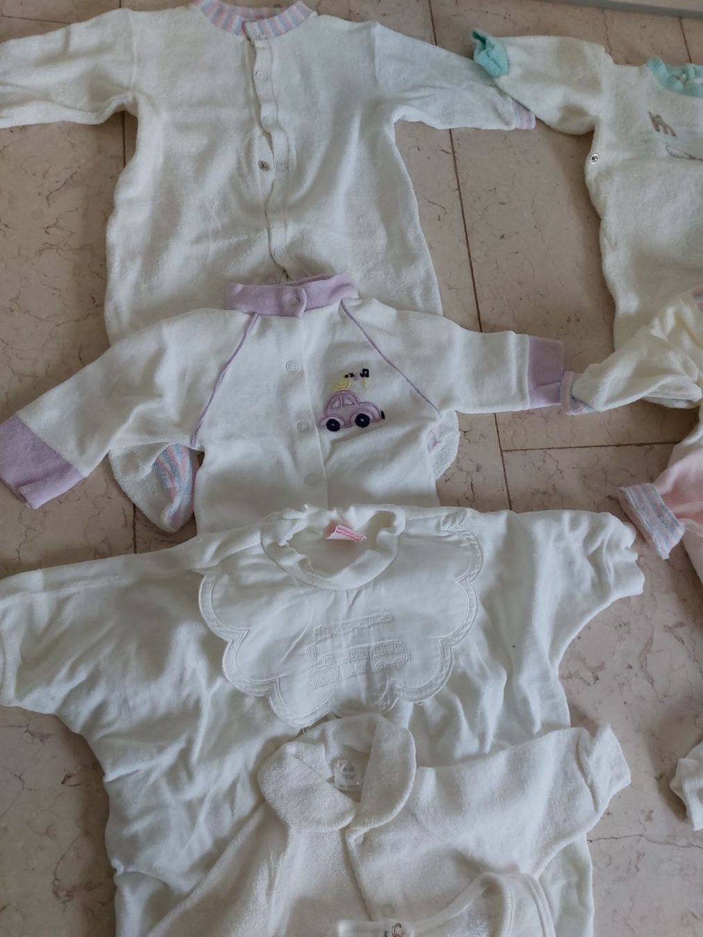 Lotti & Set di vestiti: Baby-Kleider – Usato da Zürich venduto da Stenat 2