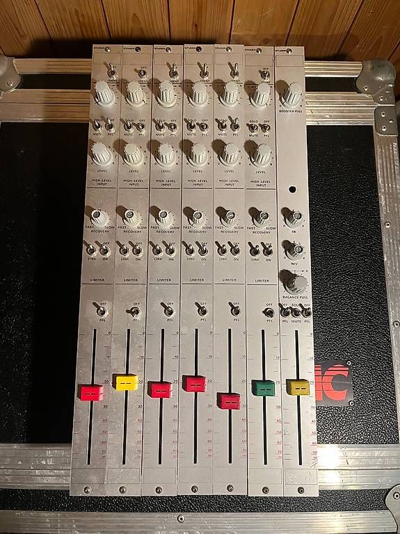 Console di mixaggio: Studer 169 Mischpult Vintage – Usato da Zürich venduto da Ciccione88 2