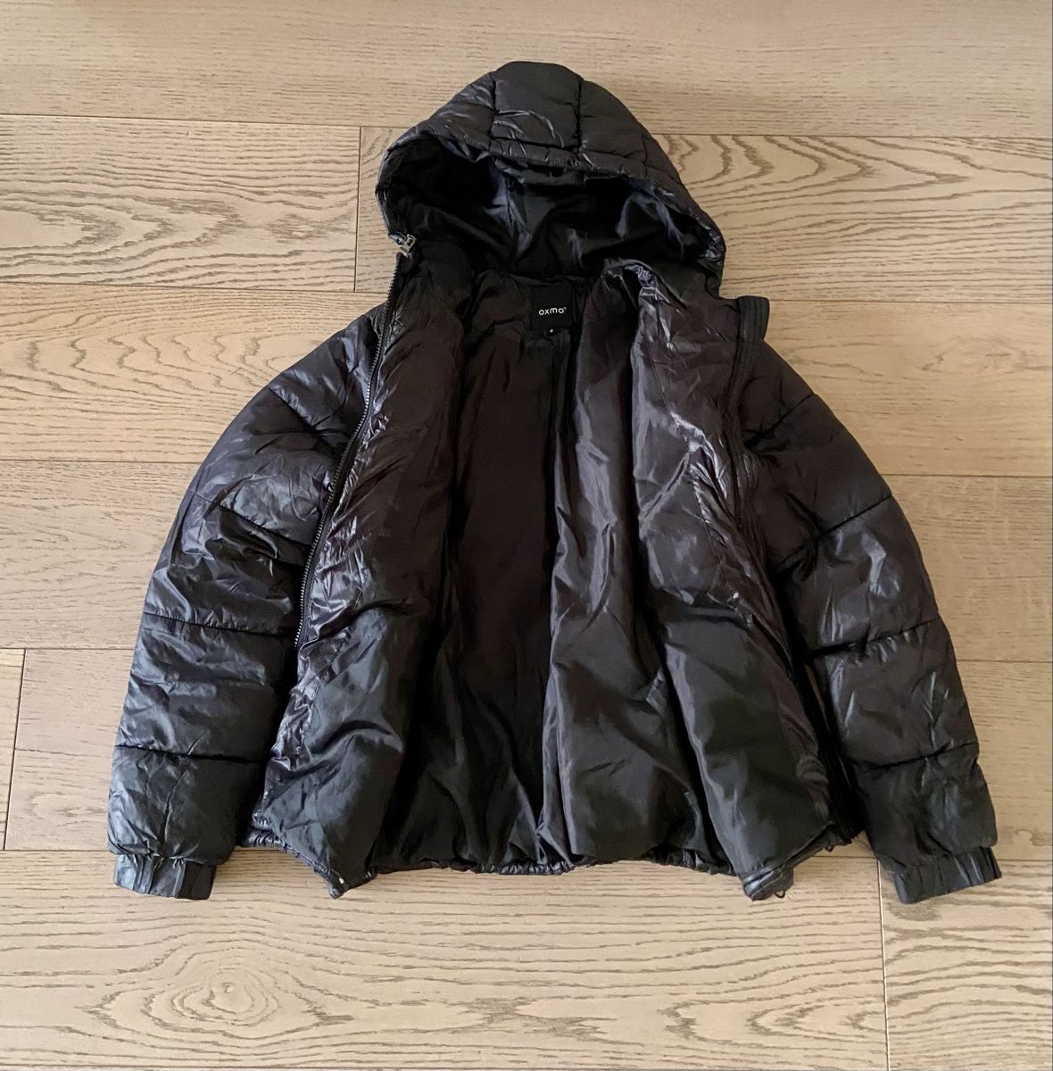 Giacche: Schwarze Winterjacke S – Usato da Arbedo venduto da gregmccooper 1