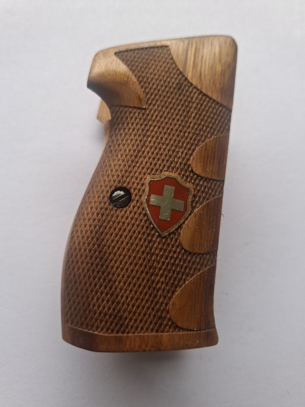 Articoli in legno: Nussbaum Griffschalen für die Sig P210 – Nuovo (secondo la descrizione) da Rothrist venduto da griffe 1