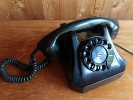 Antikes Bakelit-Telefon Modell 50 (PTT Schweiz) – Vintage