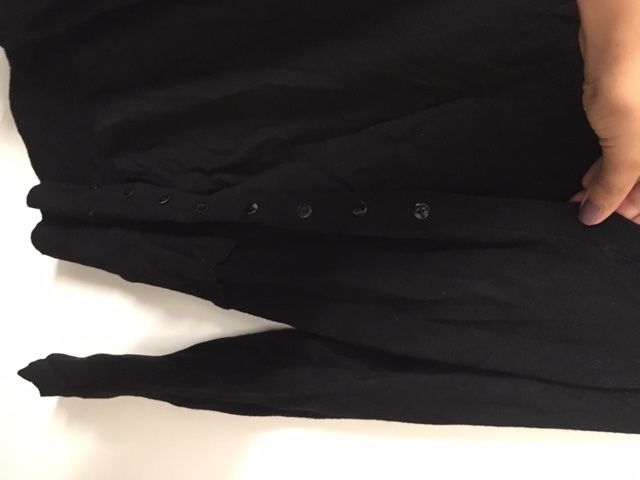 Zara Pulls & Sweat-shirts: schwarzes Strickjäckchen, Zara – D'occasion à Winterthur par butterfly210 2