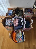 7 Taschen voller kleinerer und grösserer Stoffreste