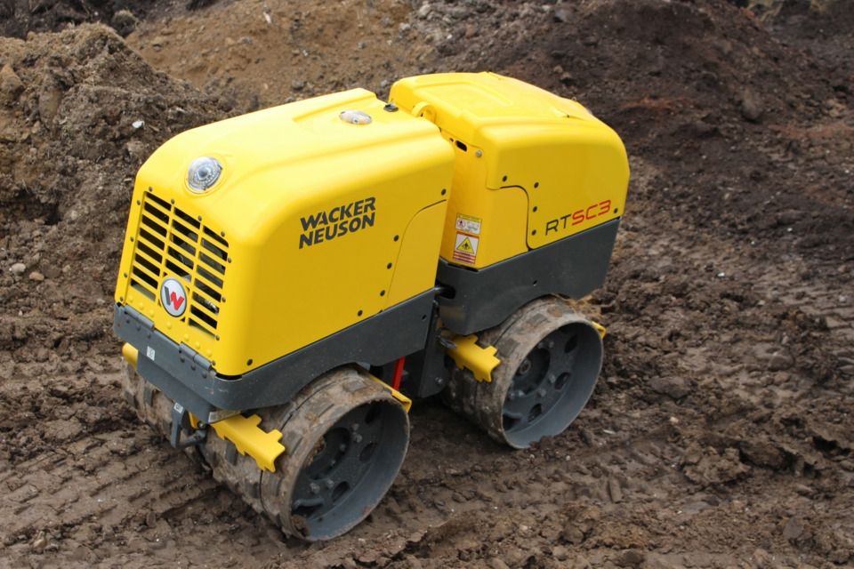 Wacker Neuson Tutte le macchine: Rammax / Grabenwalze mieten – Usato da Ibach venduto da fuechsel77