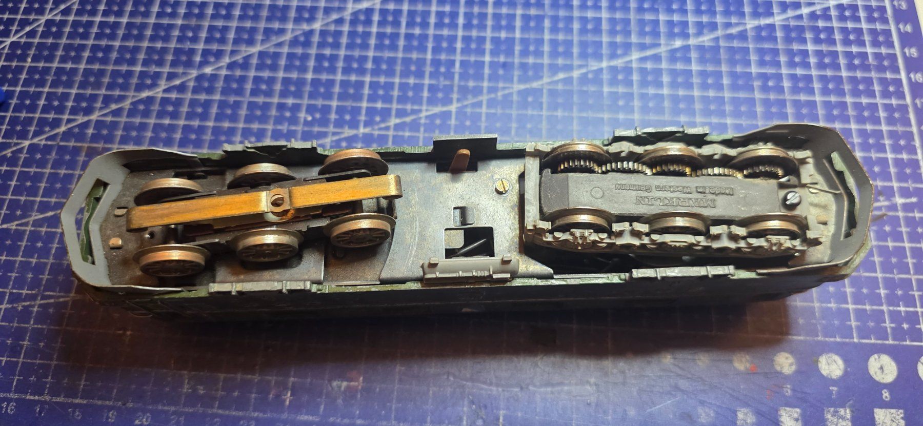 Märklin Modellini di ferrovie: Märklin Ae6/6 11414 HO/AC analog – Usato da Hochfelden venduto da Danizh0 3