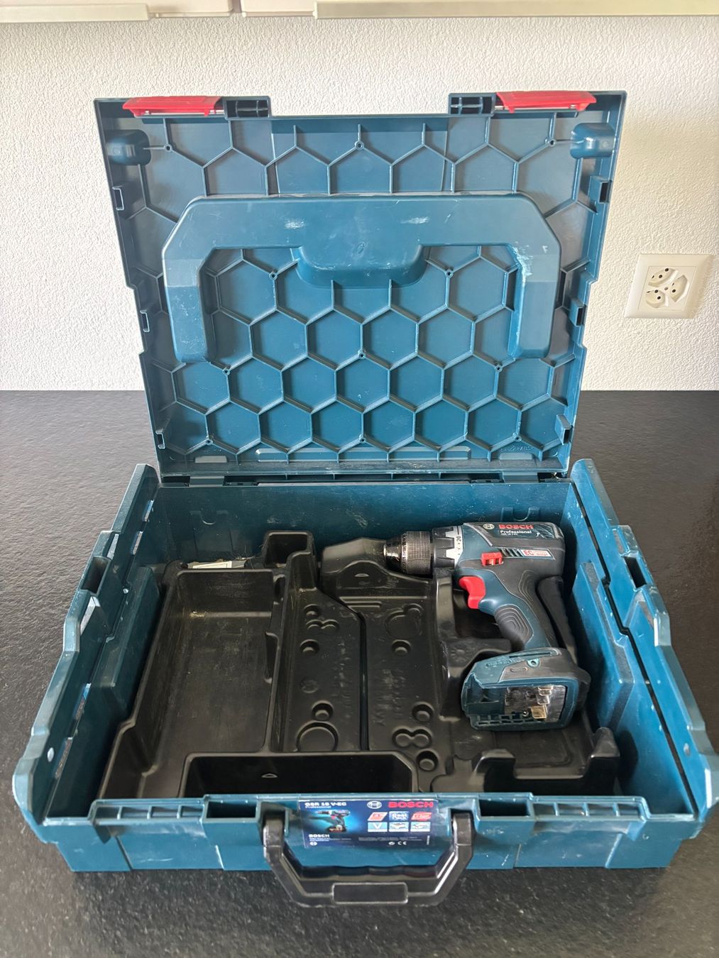 Bosch Trapani: Bosch GSR 18V-EC – Usato da St. Pantaleon venduto da McIntosh01 1