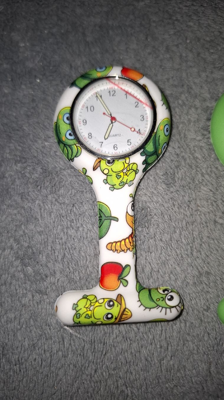 Montres: 3 Stück Schwesteruhr – Neuf (Voir description) à Nesselnbach par Cyberbob2 1
