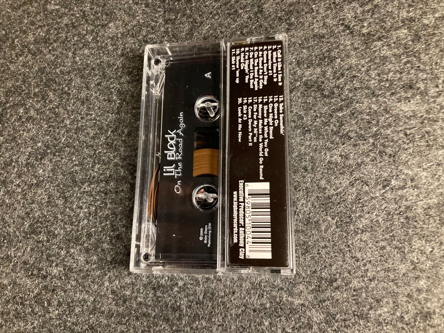 Musicassette: Lil Black - On The Road Again (MC) – Nuovo (secondo la descrizione) da Fribourg venduto da Karushi 2