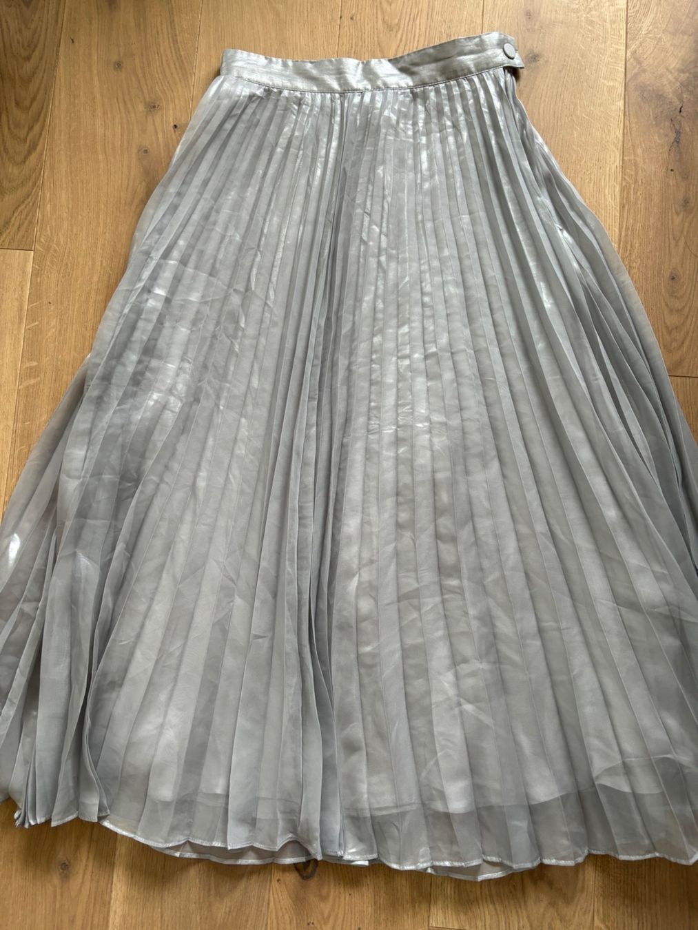 H&M Gonne: Jupe longue plissé argenté – Usato da Genève venduto da bha_jcf5