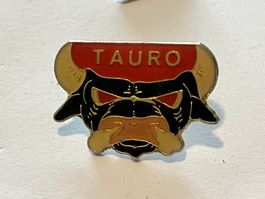 1 Pin Tauro