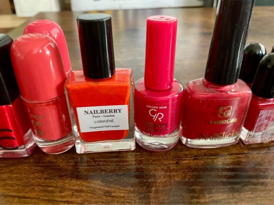 Nagellack: 13x Nagellack rot / rosa / pink – Neu (gemäss Beschreibung) aus Rudolfstetten von Stellina1975 2
