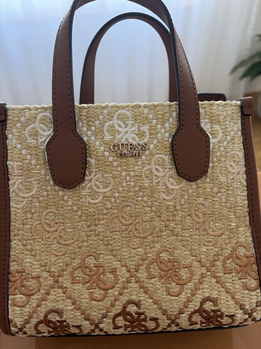 Taschen für Damen: Guess  – Neu (gemäss Beschreibung) aus Geroldswil von J_10 3