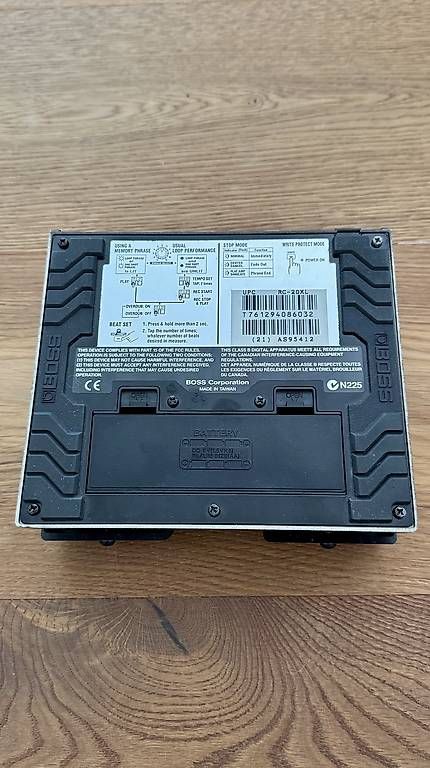 Boss Strumenti musicali: Boss RC-20XL Preis inkl. Versand – Usato da Eschlikon TG venduto da Mr.Torro48 1
