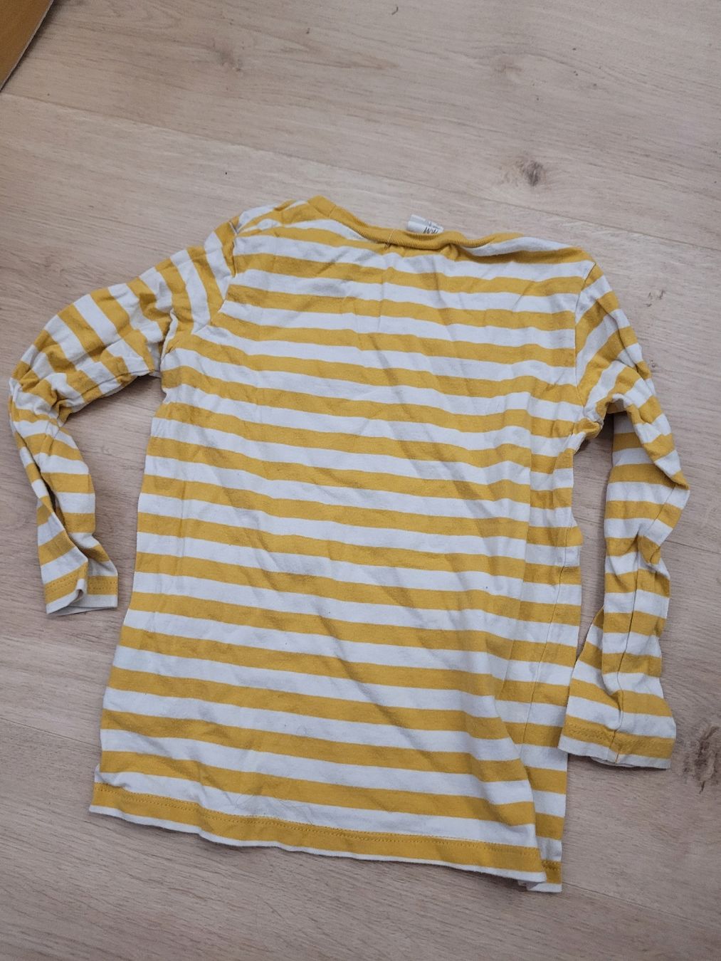 Pullover & Sweatshirts: pulli Gr. 98 – Gebraucht aus Lupsingen von sta_wgg5 2