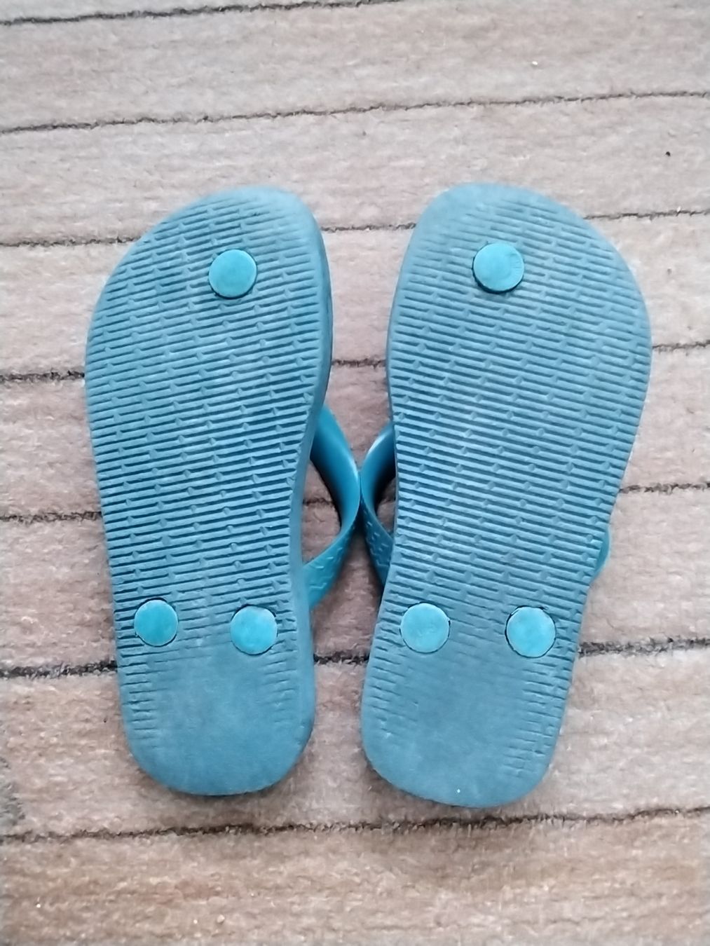 Havaianas Scarpe per ragazzi: Havaianas Kids Flipflops Gr. 27 / 28 – Usato da Balterswil venduto da Meerdeern 1