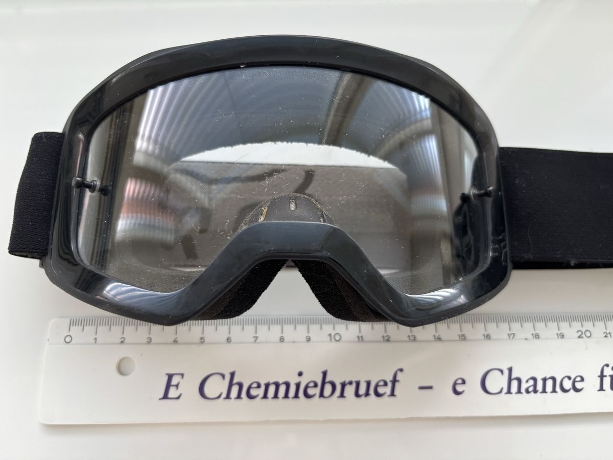 Fox Occhiali & Lenti: Kinder Bike Brille der Marke Fox – Usato da Küttigen venduto da cedione 2