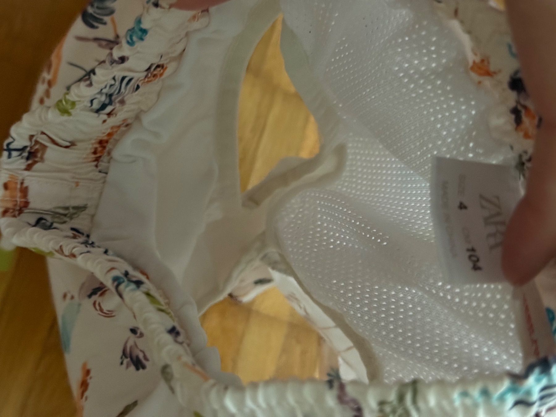 Zara Badehosen: Zara Badehose Gr 104 – Gebraucht aus Richterswil von Eunoia85 2