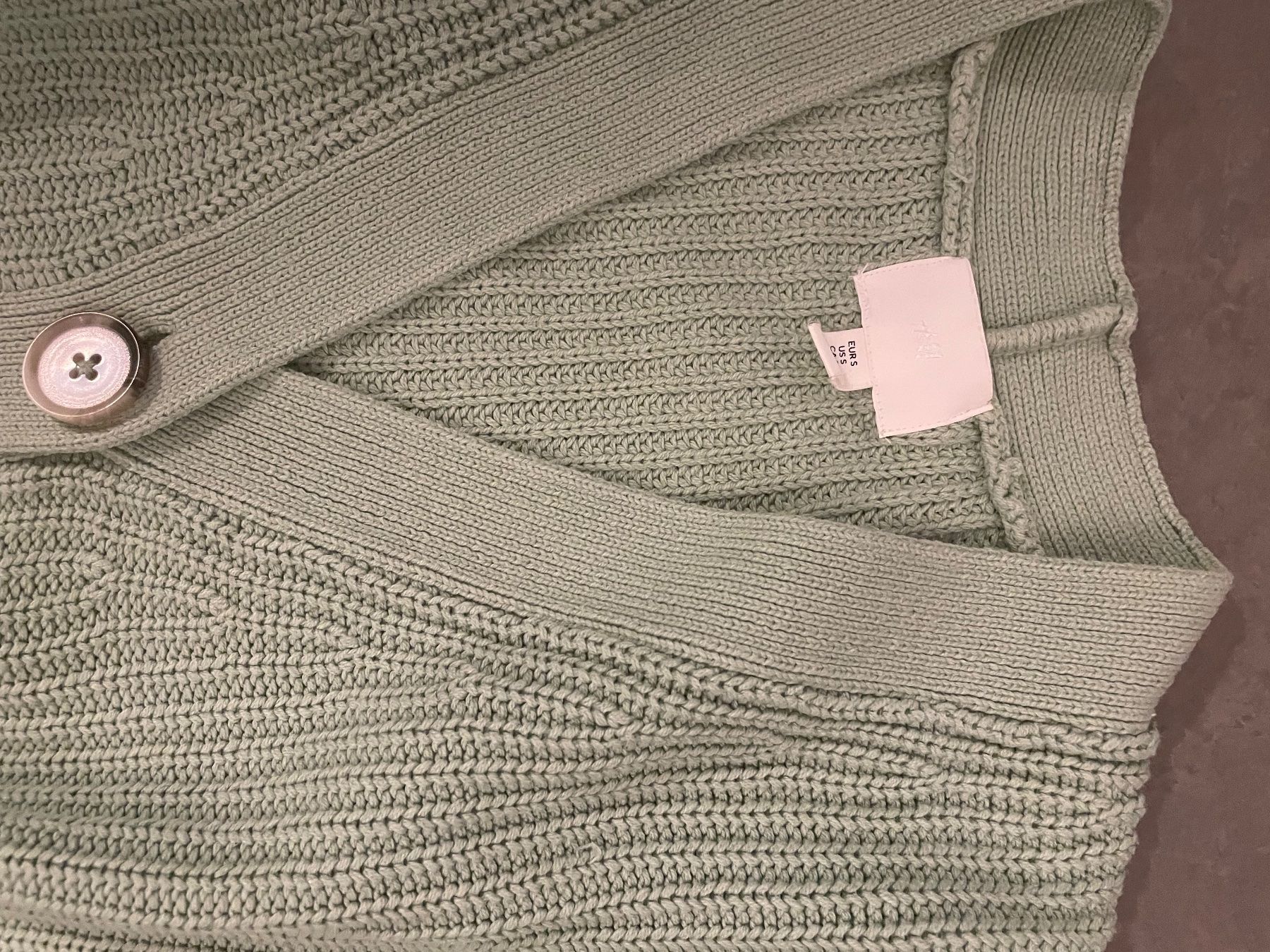 H&M Maglioni & Felpe: Pullover H&M – Usato da Zürich venduto da Ivona3 1