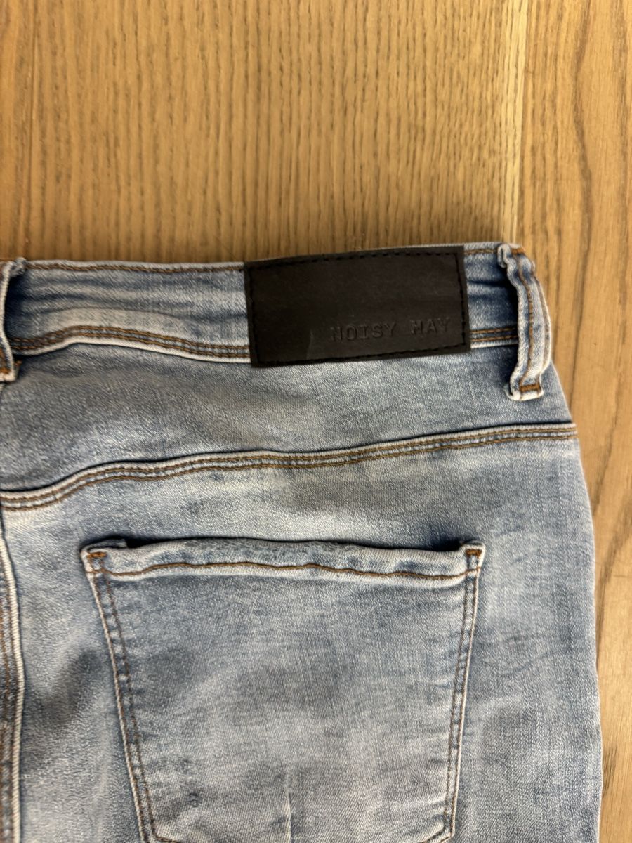Jeans: Noisy May skinny jeans 28/32 – Neu (gemäss Beschreibung) aus Bülach von Hrica21 1