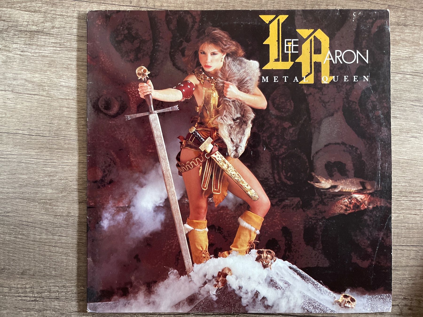 Dischi in vinile: A80/Lee Aaron - Metal Queen – Usato da Frutigen venduto da Philippe_jsp