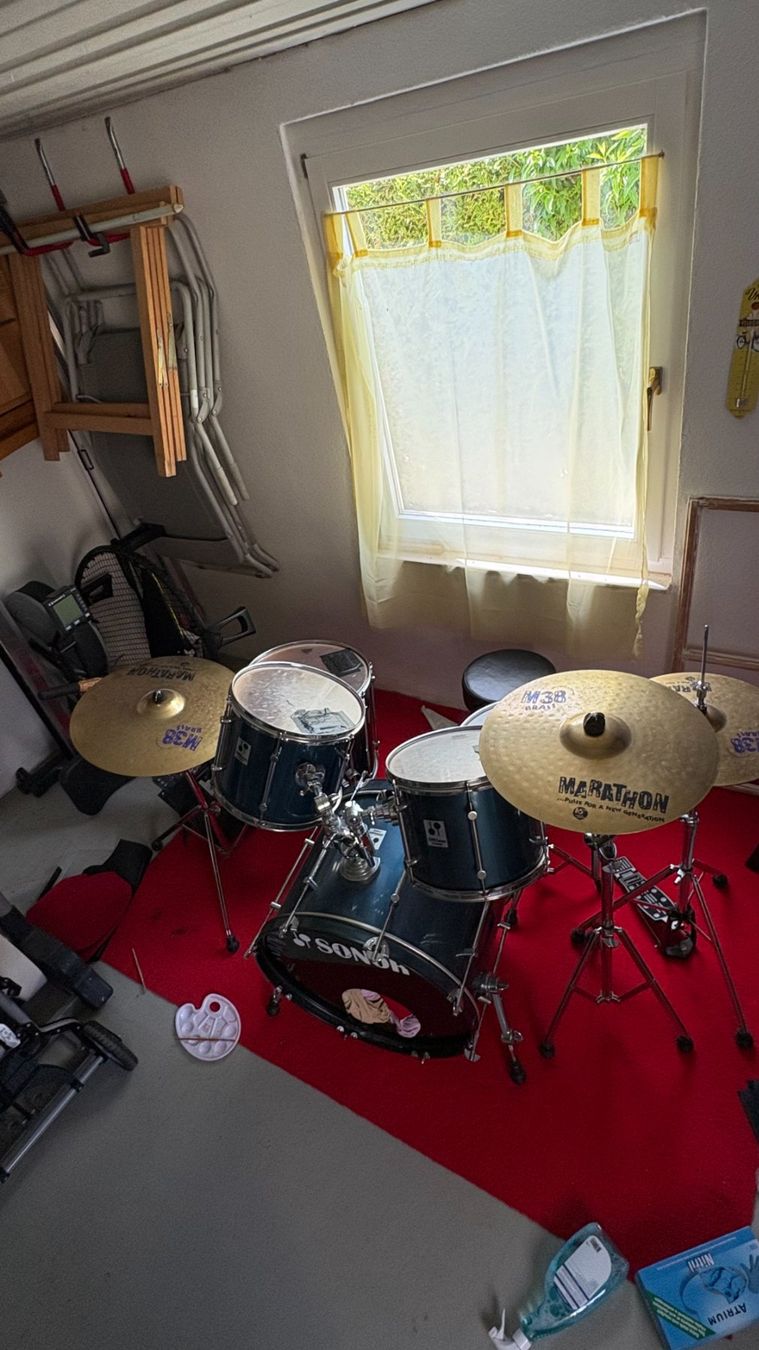 Sonor Strumenti musicali: Batterie – Usato da Cortébert venduto da lsc.sch 2