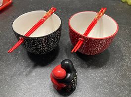 Set giapponese ciotole e sale/pepe