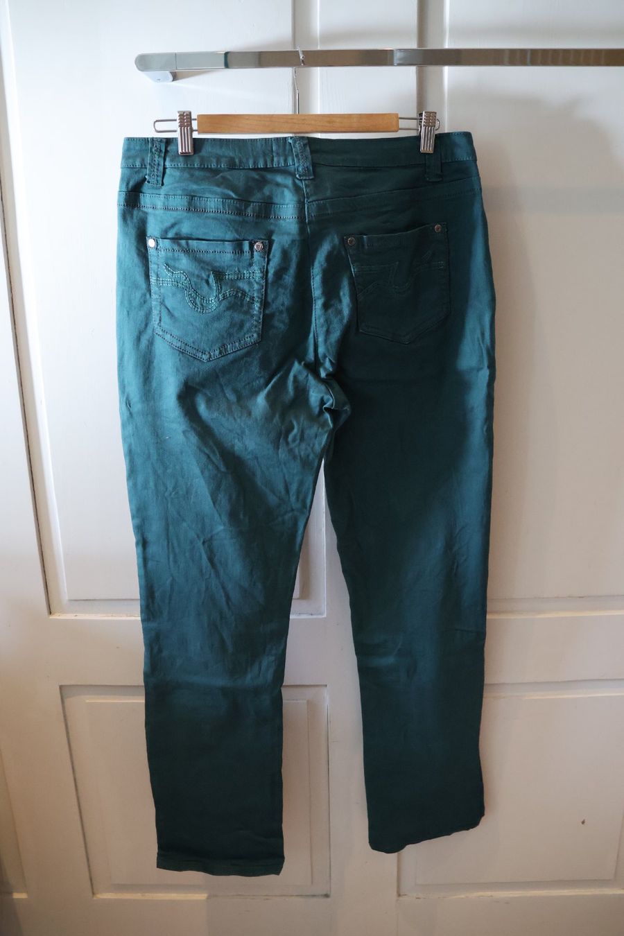 Jeans: Türkise Jeans – Gebraucht aus Winterthur von jul_v9wx 1