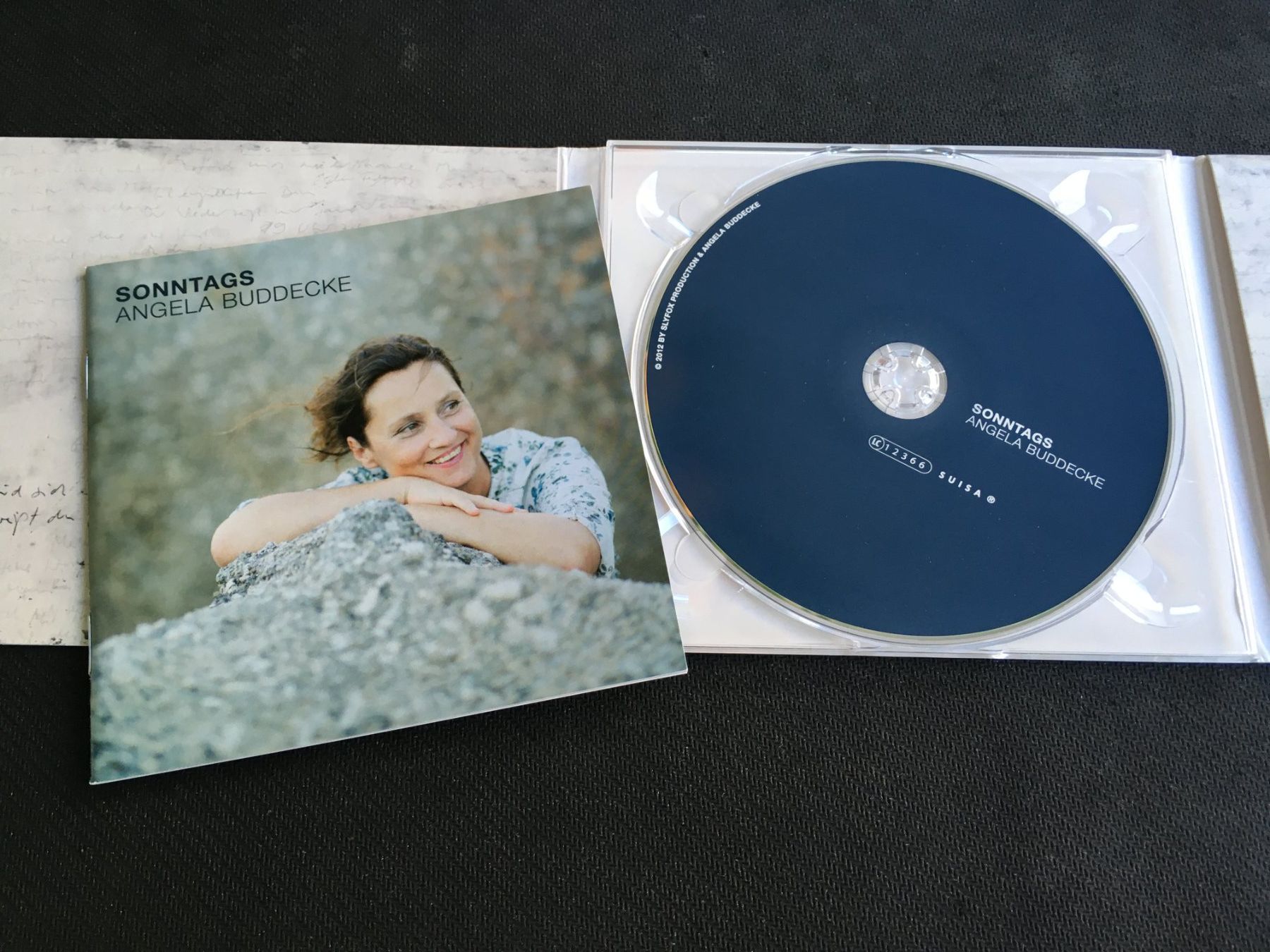 CD: Angela Buddecke - Sonntags -CD- – Usato da St.Gallen venduto da MedienJoe 1