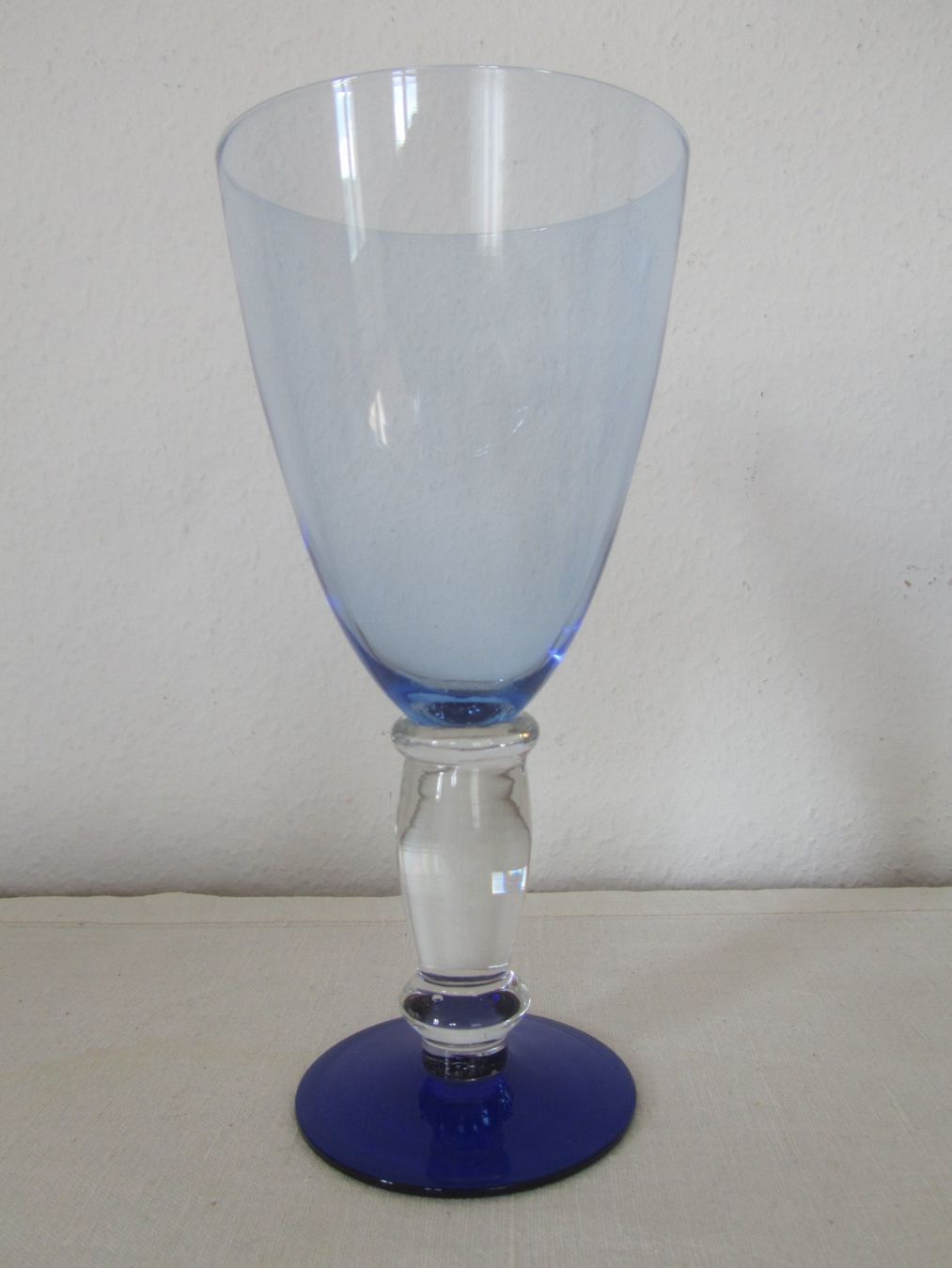 Bicchieri: 7 blaue Wassergläser,   Top Zustand – Usato da Seengen venduto da mikelele 2